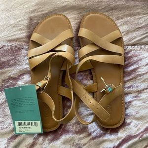 NEW WITH TAGS TOMS sandals!